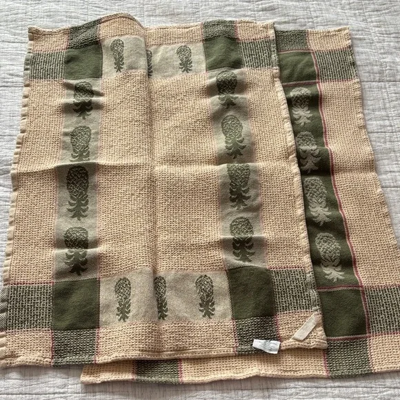 Pineapple Print Waffle-Weave Kitchen Towels - Green & Cream - Picture 2 of 3